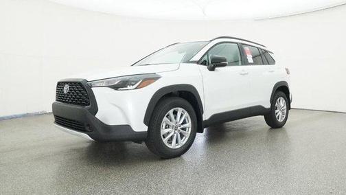 2025 Toyota Corolla Cross LE