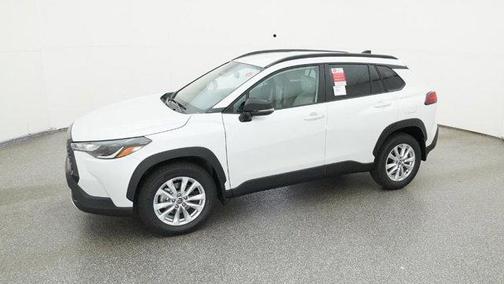 2025 Toyota Corolla Cross LE