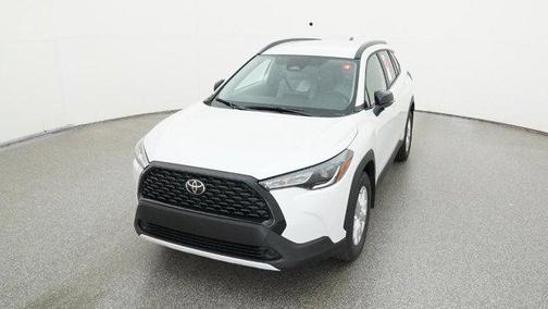 2025 Toyota Corolla Cross LE