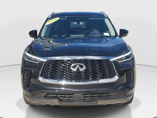2022 INFINITI QX60 Luxe
