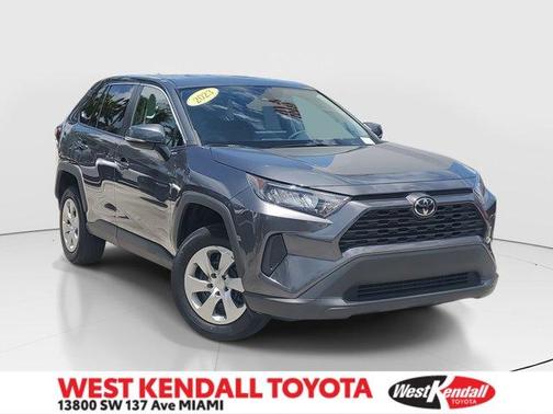 2022 Toyota RAV4 LE