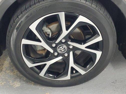 2019 Toyota C-HR Limited