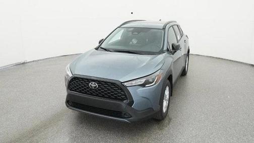 2025 Toyota Corolla Cross LE