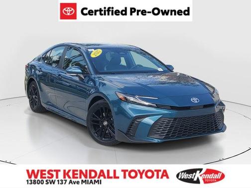 2025 Toyota Camry SE