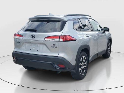 2024 Toyota Corolla Cross Hybrid SE