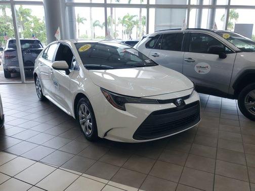 2024 Toyota Corolla LE