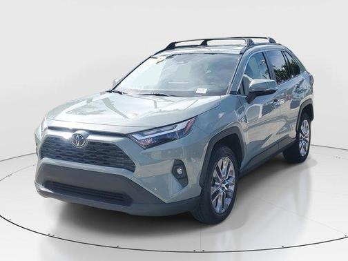2022 Toyota RAV4 XLE Premium