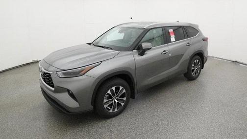 2025 Toyota Highlander XLE