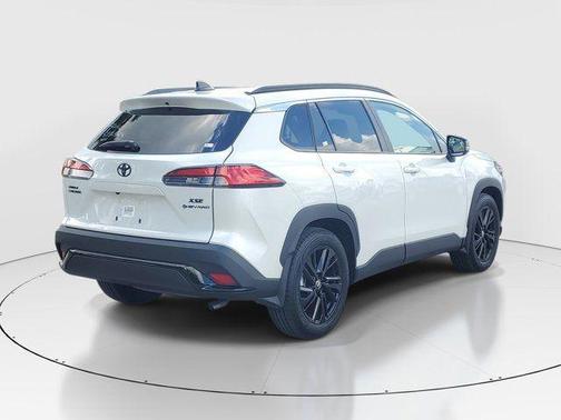 Pearl 2026 Toyota Corolla Cross Hybrid XSE