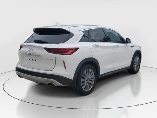 2023 INFINITI QX50 Pure
