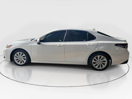 Wind Chill Pearl 2024 Toyota Camry LE