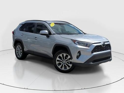 2021 Toyota RAV4 XLE Premium