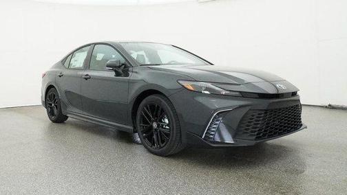 UNDERGROUND 2026 Toyota Camry SE