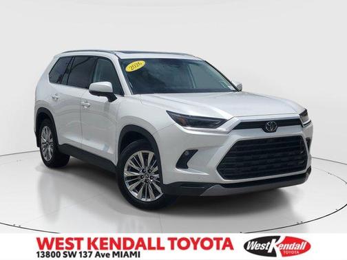 Pearl 2026 Toyota Grand Highlander