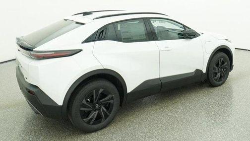 Pearl 2026 Toyota C-HR SE