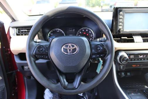 Ruby Flare Pearl 2019 Toyota RAV4 LE