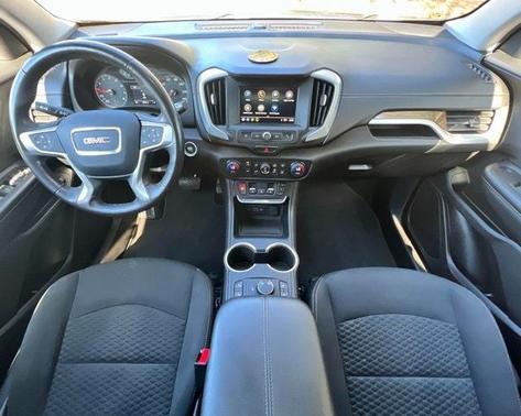 Photo 5 of 19 of 2018 GMC Terrain SLE