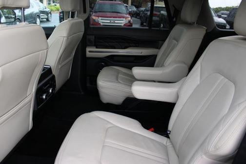 WHITE PLATINUM MET TRI-COAT 2019 Ford Expedition PLATINUM