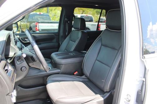 White Frost 2022 GMC Yukon SLT
