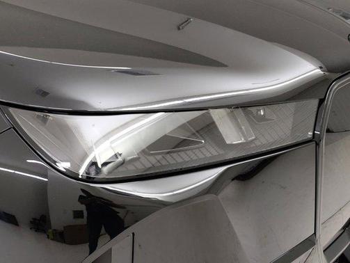 2026 BMW iX xDrive60