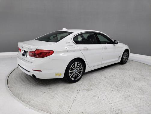 2018 BMW 530e iPerformance