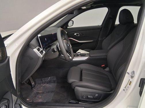 Alpine White 2026 BMW 330 330i