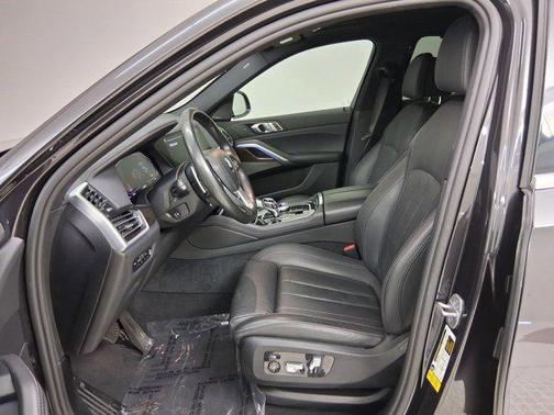 Dark Graphite Metallic 2021 BMW X6 sDrive40i