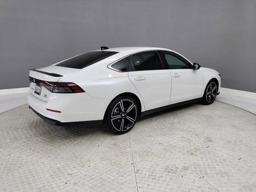 2023 Honda Accord Hybrid Base