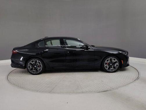 2026 BMW 540 i xDrive