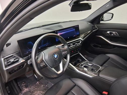 Jet Black 2023 BMW 330 330i