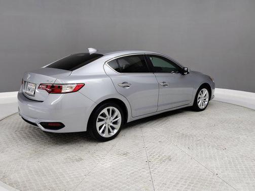 2017 Acura ILX AcuraWatch Plus Package