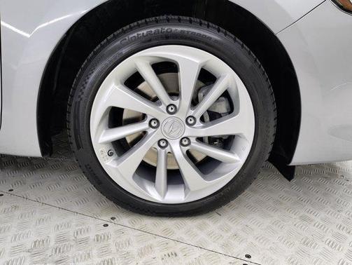 2017 Acura ILX AcuraWatch Plus Package