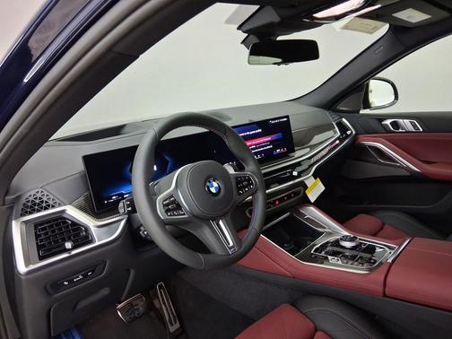 Tanzanite Blue II Metallic 2027 BMW X6 M60i
