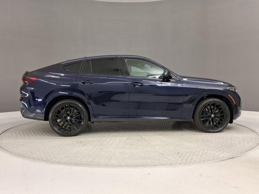 Tanzanite Blue II Metallic 2027 BMW X6 M60i