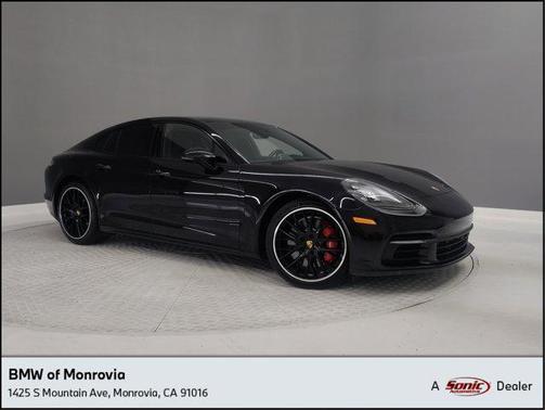 2020 Porsche Panamera 10 Years Edition
