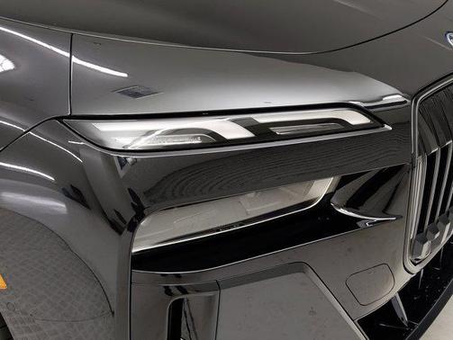 2025 BMW i7 xDrive60