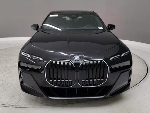 2025 BMW i7 xDrive60