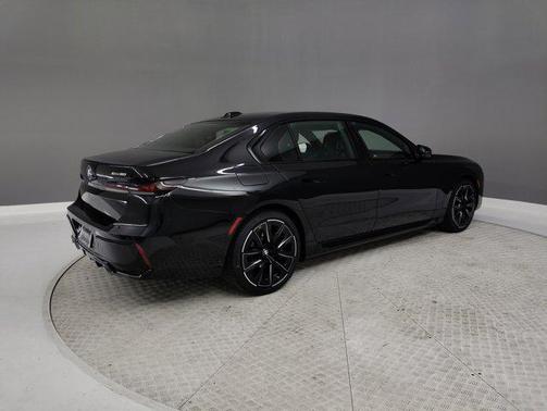 2025 BMW i7 xDrive60