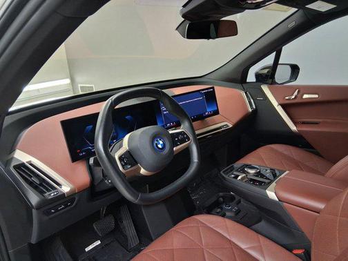2024 BMW iX xDrive50