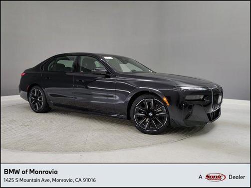2025 BMW i7 xDrive60