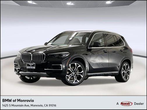 Black Sapphire Metallic 2023 BMW X5 sDrive40i
