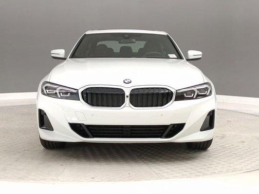 2026 BMW 330 330i