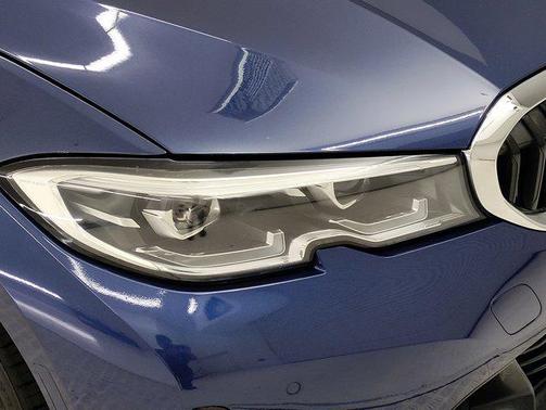 2021 BMW 330 330i