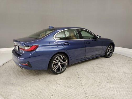 2021 BMW 330 330i