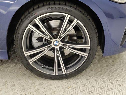 2021 BMW 330 330i