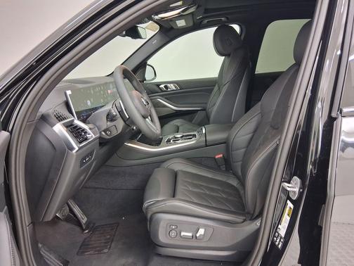 Black Sapphire Metallic 2026 BMW X5 xDrive40i