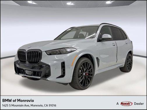 Brooklyn Grey Metallic 2026 BMW X5 xDrive40i