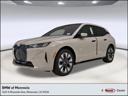 2026 BMW iX xDrive45