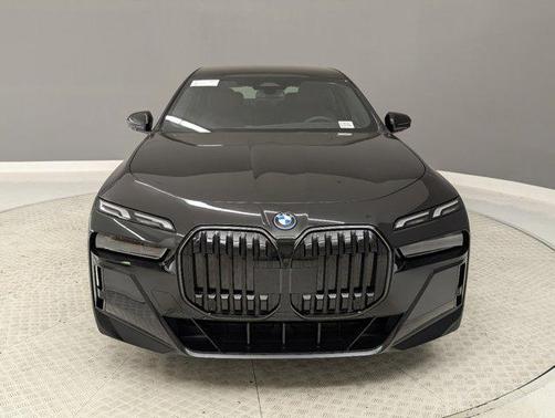 2025 BMW i7 eDrive50