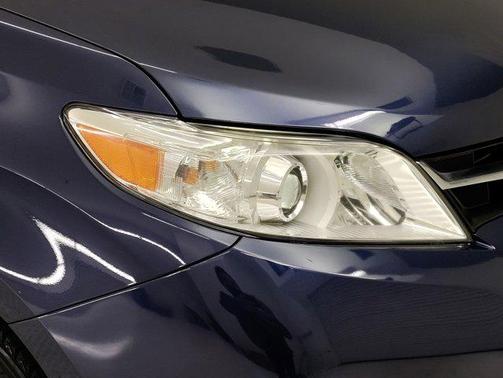 2020 Toyota Sienna LE